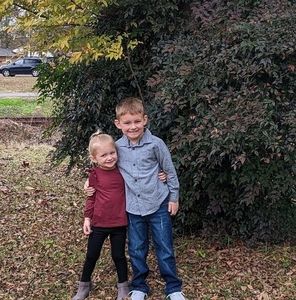 Meet your Posher, Sharon